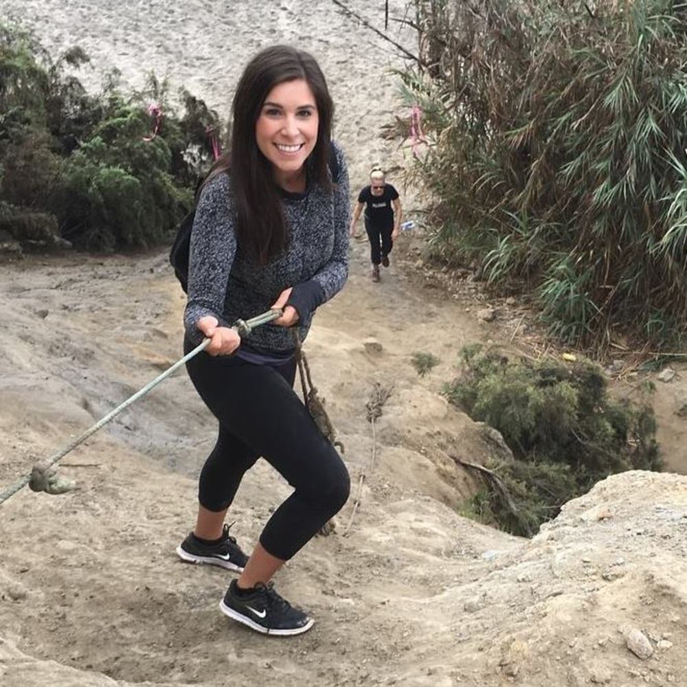 Meet your Posher, Danielle